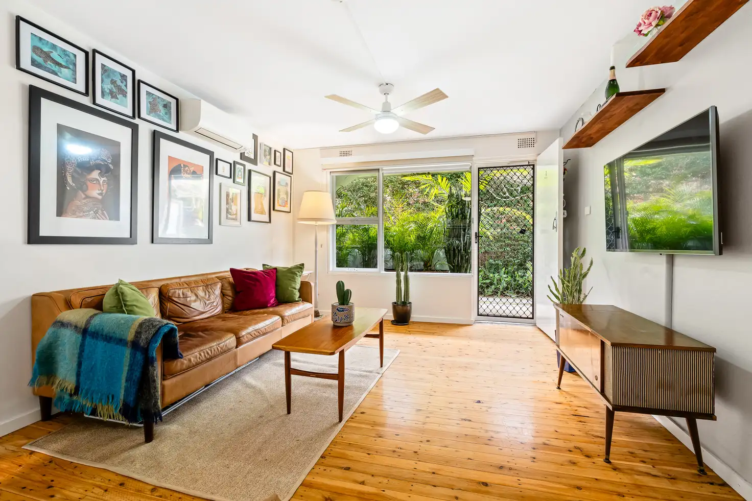Main view of Homely apartment listing, 4/28 Clarence Avenue, Dee Why NSW 2099