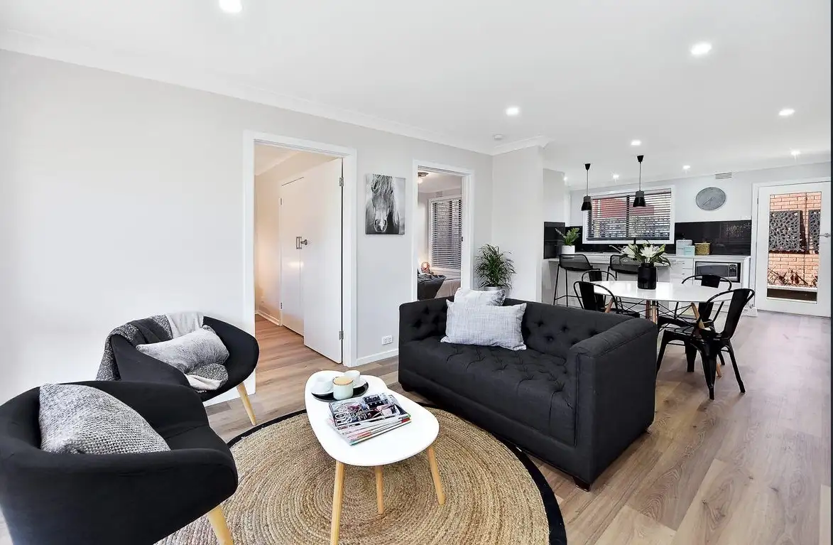 Main view of Homely unit listing, 2/27 Highland Street, Kingsbury VIC 3083