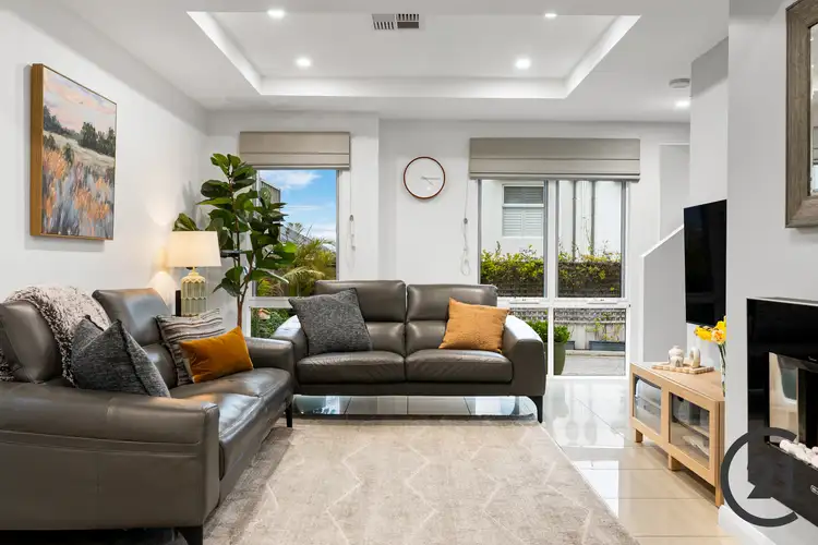 4/125 Military Road, Henley Beach South SA 5022