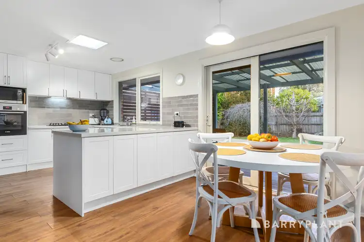7 Gould Close, Wantirna South VIC 3152