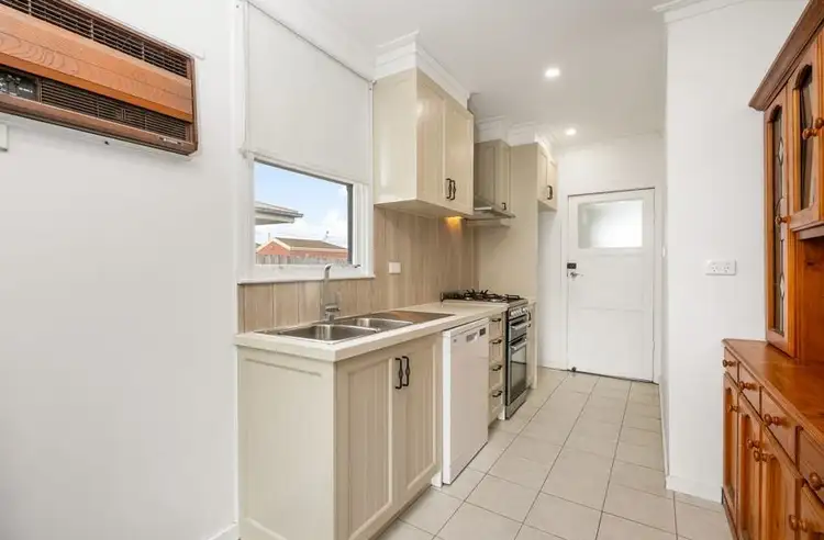 85 Rose Avenue, Norlane VIC 3214