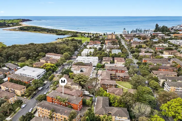 Third view of Homely apartment listing, 5/7 Richmond Avenue, Dee Why NSW 2099