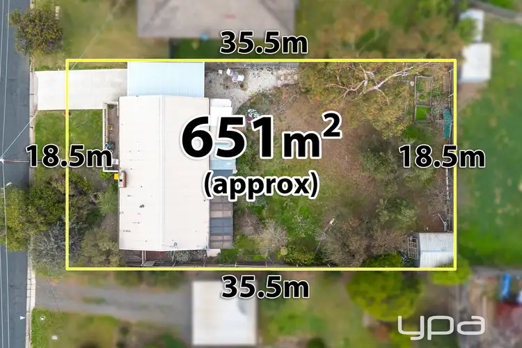11 Davies Street, Darley VIC 3340