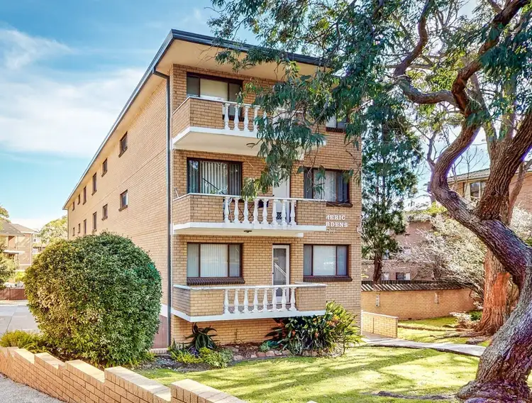 4/3-5 Curtis Street, Caringbah NSW 2229