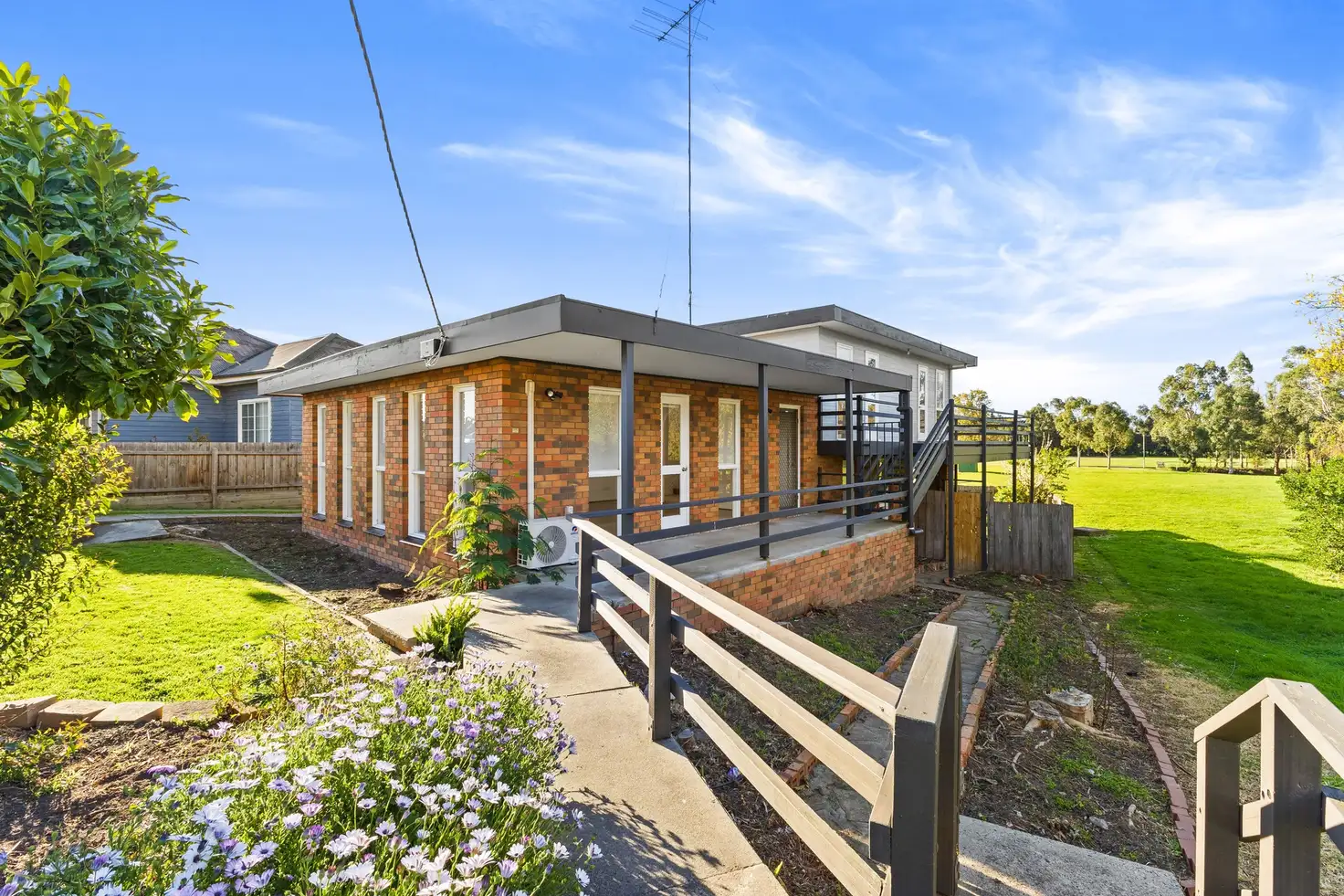 Main view of Homely house listing, 2 Anderson Street, Traralgon VIC 3844