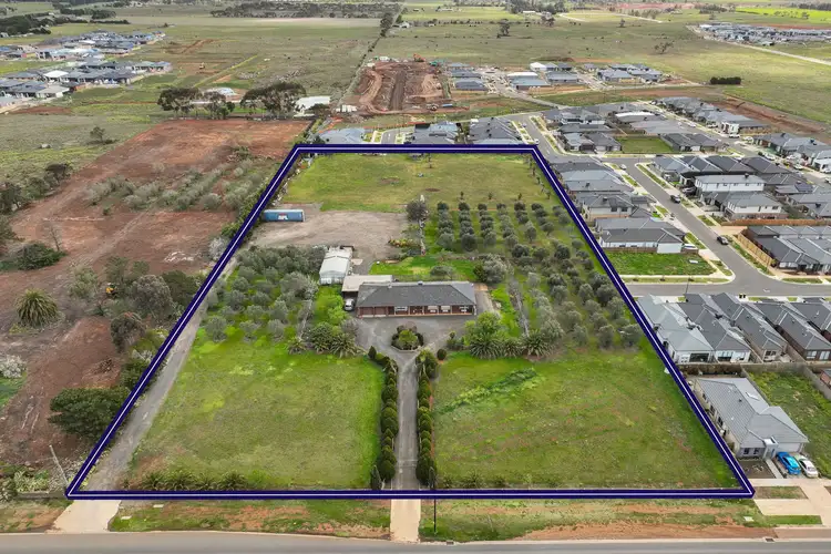 1336-1348 Leakes Road, Rockbank VIC 3335
