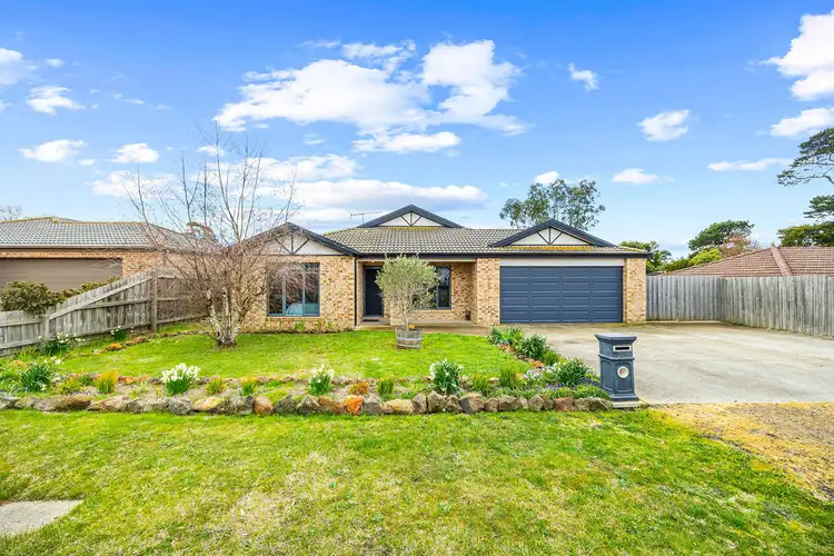20 Walsh Street, Ballan VIC 3342