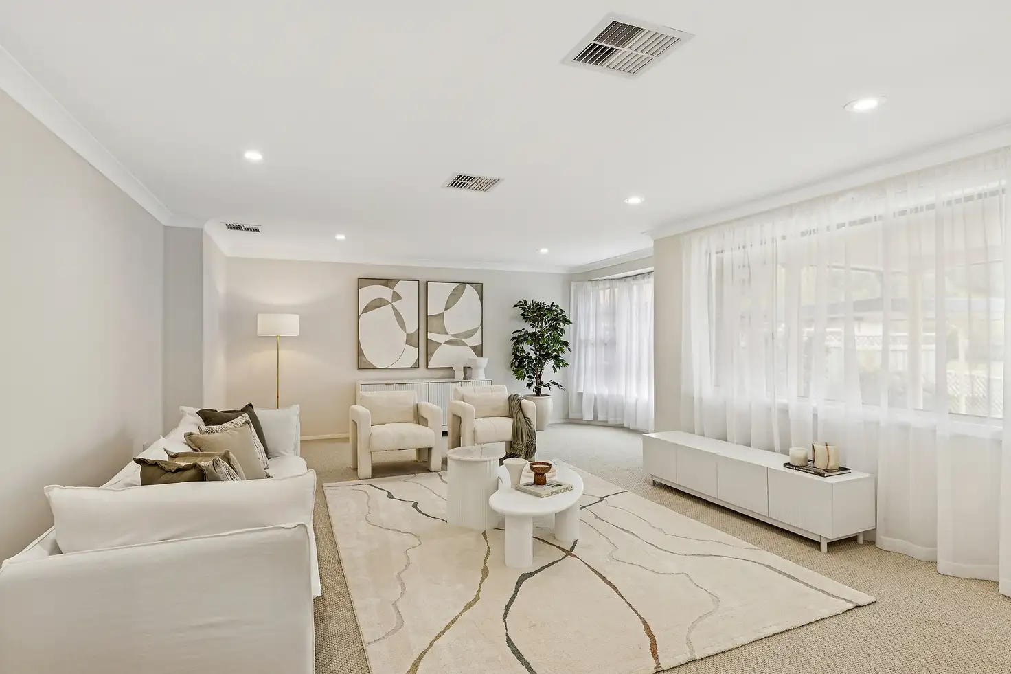 Main view of Homely house listing, 5 Amber Crescent, Point Clare NSW 2250