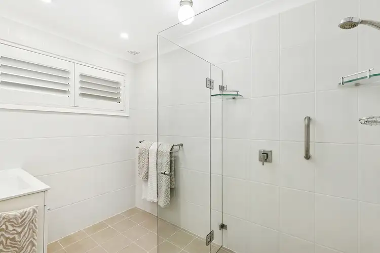 Fifth view of Homely house listing, 5 Amber Crescent, Point Clare NSW 2250