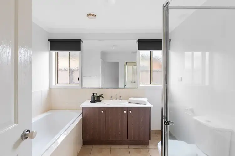 Sixth view of Homely house listing, 7 Hollows Circuit, Tarneit VIC 3029