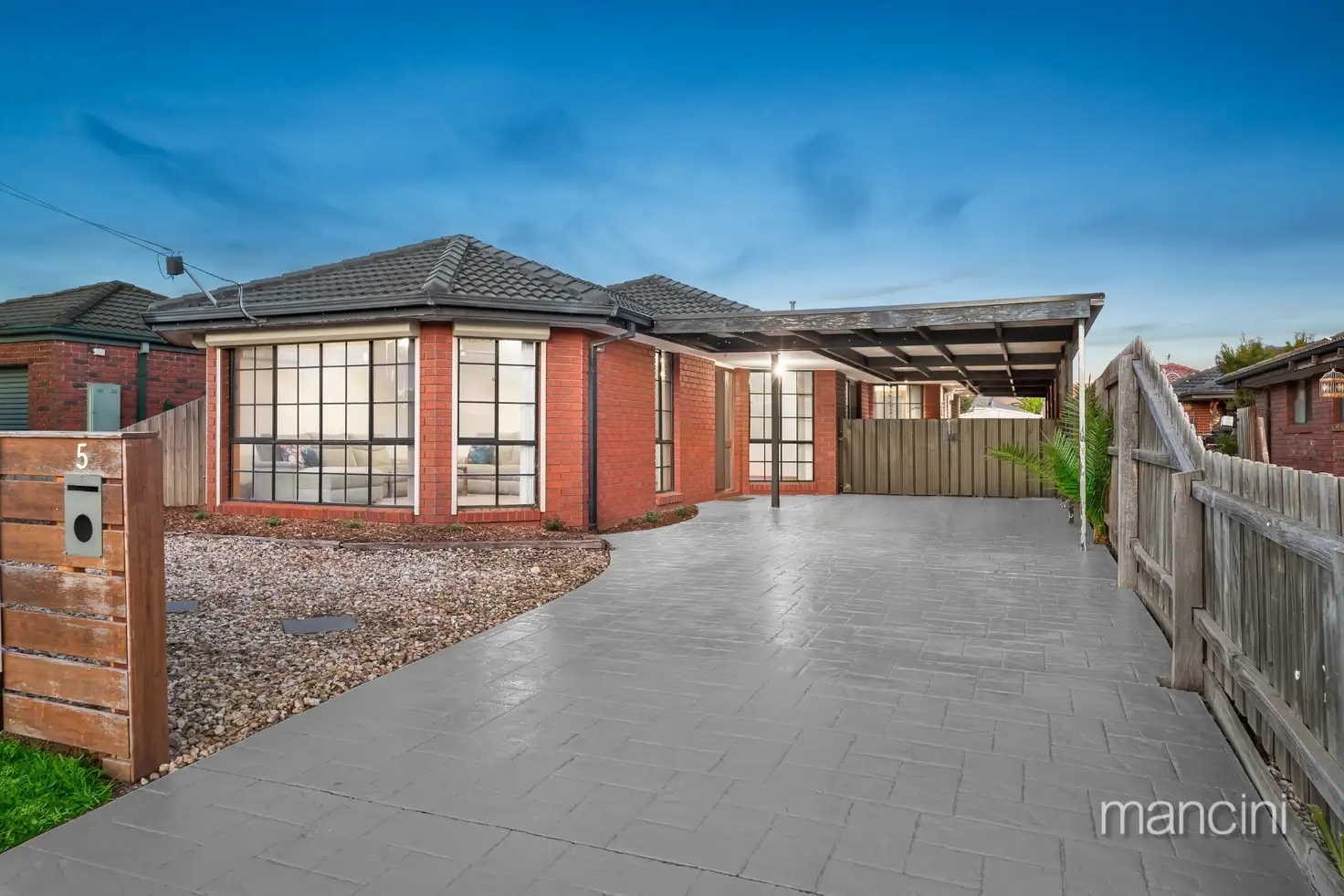 Main view of Homely house listing, 5 Walters Court, Altona Meadows VIC 3028