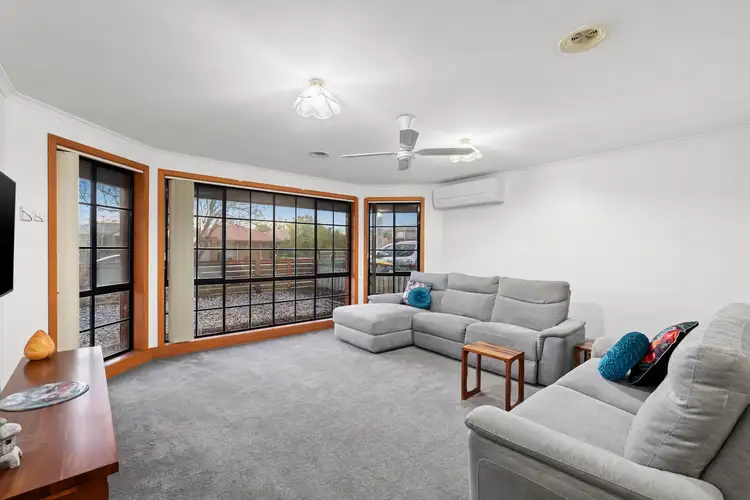 Second view of Homely house listing, 5 Walters Court, Altona Meadows VIC 3028