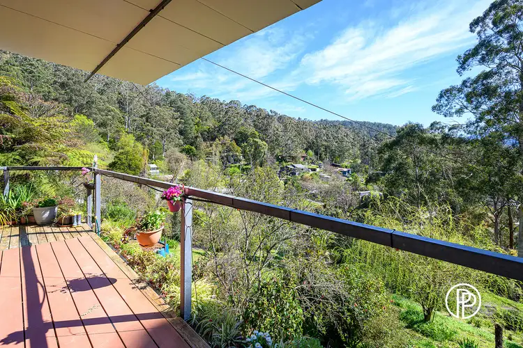 12 Ferntree Avenue, Warburton VIC 3799