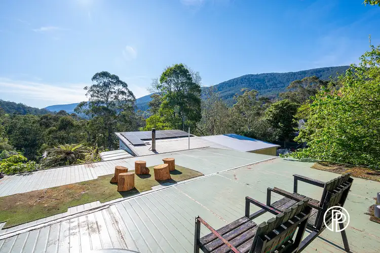 12 Ferntree Avenue, Warburton VIC 3799