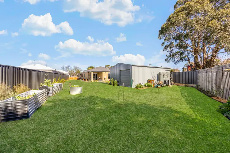 9 Summers Court, Lancefield VIC 3435