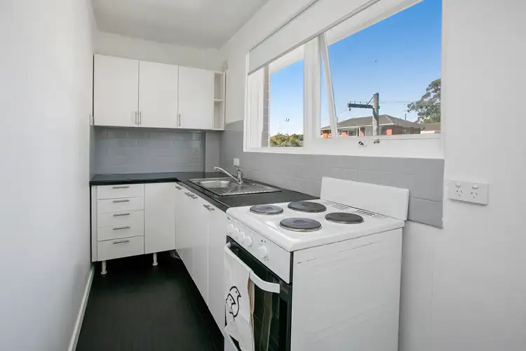 Second view of Homely apartment listing, 6/11 Grafton Crescent, Dee Why NSW 2099