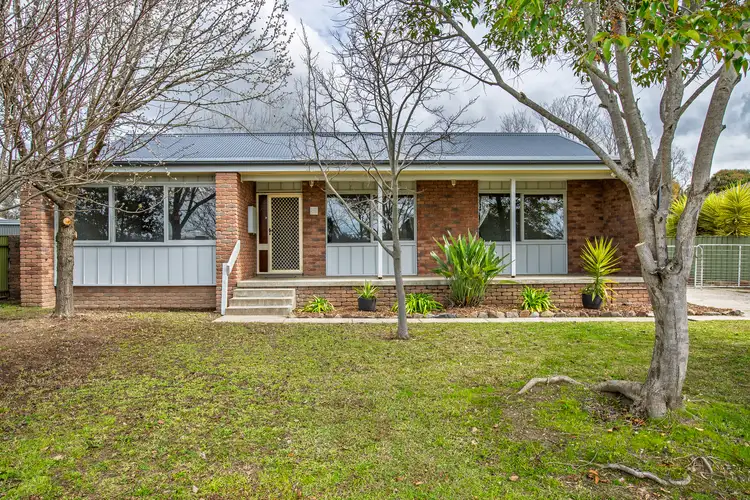 68 Buller Crescent
