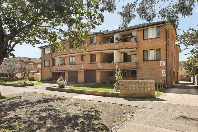 13/3-7 Dunmore Street North, Bexley NSW 2207