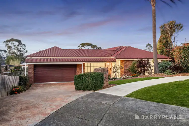 8 Tangermere Place, Lilydale VIC 3140