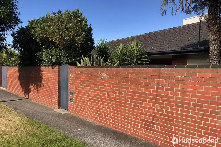 2/11 Windsor Avenue, Mount Waverley VIC 3149