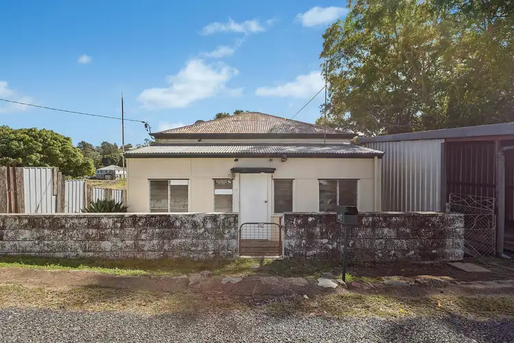 11 River Street, Mount Morgan QLD 4714