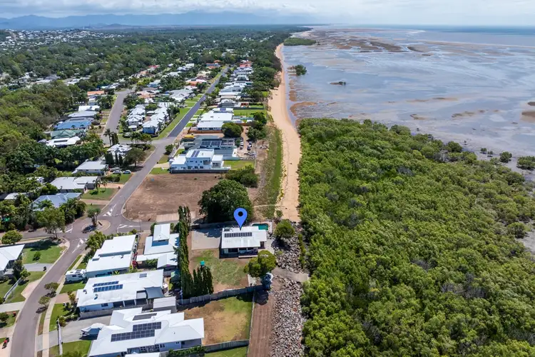 395-397 Garland Road, Bushland Beach QLD 4818