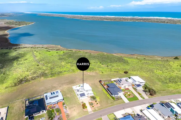 108 Excelsior Parade, Hindmarsh Island SA 5214
