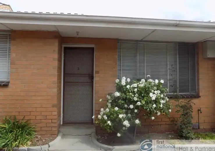 2/32 Benga Avenue, Dandenong VIC 3175