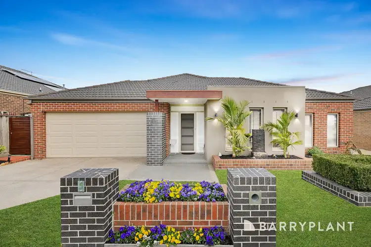5 Manorwood Way, Berwick VIC 3806