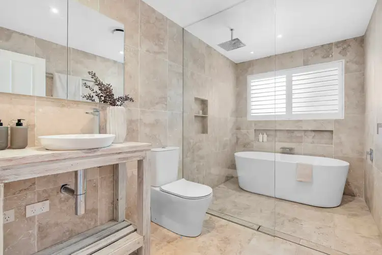 Third view of Homely house listing, 2 The Outlook, Bilgola Plateau NSW 2107