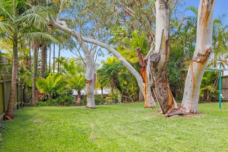 Fourth view of Homely house listing, 2 The Outlook, Bilgola Plateau NSW 2107