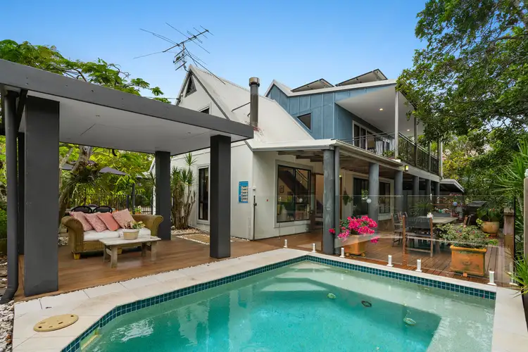 6 Cherrywood Close, Marcus Beach QLD 4573