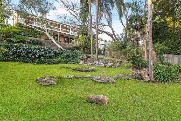 11 Fraser Road, Cowan NSW 2081