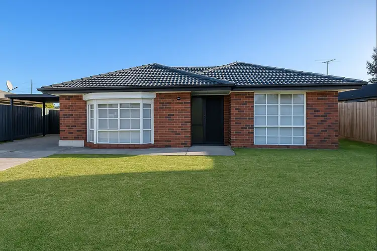 11 Guilford Crescent, Narre Warren VIC 3805