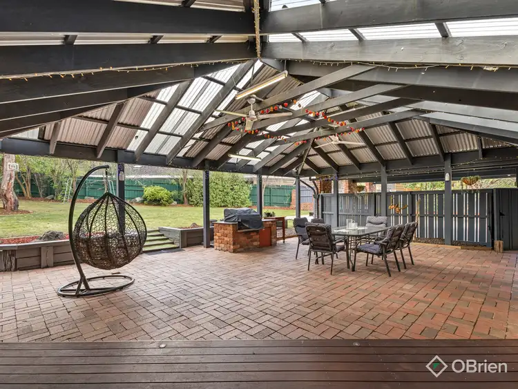 8 Hakea Place, Rowville VIC 3178