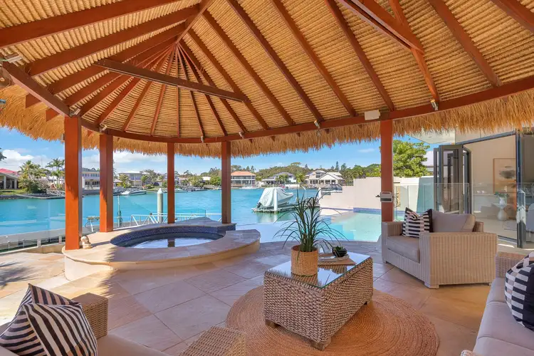 11 Caravel Court, Raby Bay QLD 4163