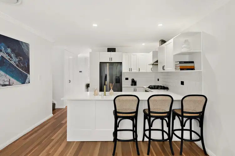 2/28 Chuter Avenue, Monterey NSW 2217