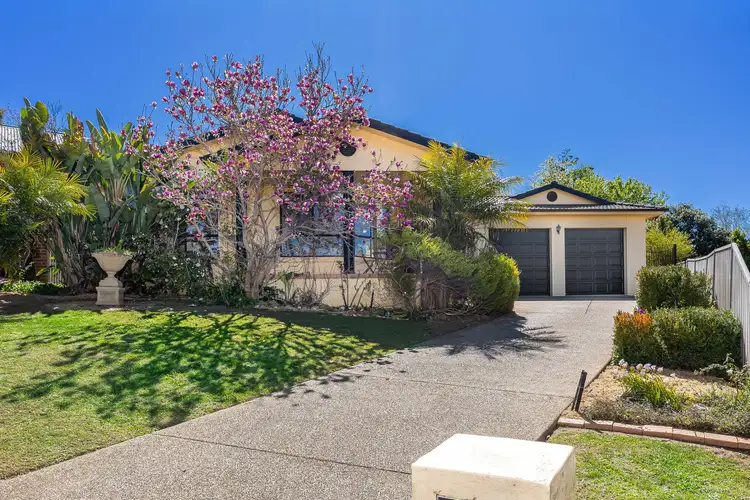 5 Fletcher Place, Kooringal NSW 2650