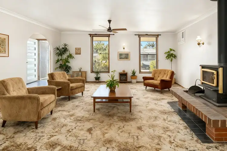 Fourth view of Homely house listing, 10 Ansell Close, Chittaway Point NSW 2261