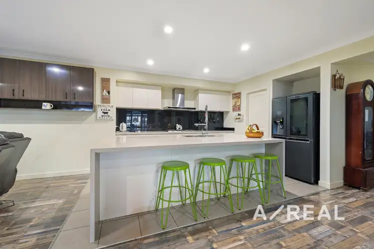 Fifth view of Homely house listing, 7 Montham Close, Berwick VIC 3806