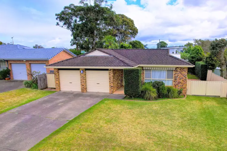 4 Mayfair Place, Forster NSW 2428