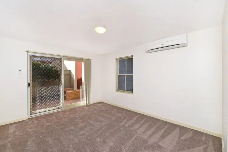 Second view of Homely house listing, 24 Argyle Crescent, South Coogee NSW 2034