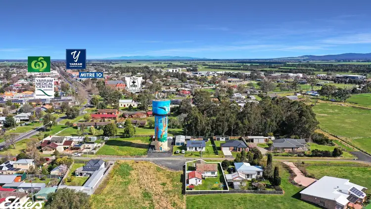 8 Nightingale Street, Yarram VIC 3971