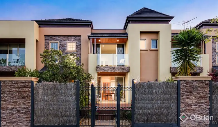 Main view of Homely house listing, 3/3 Paddington Terrace, Berwick VIC 3806