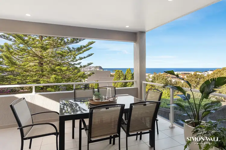 14 Hillcrest Road, Merewether NSW 2291