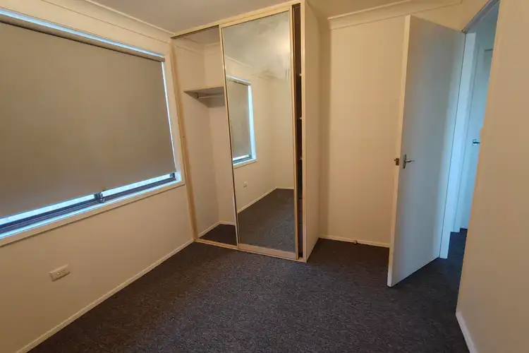 Fifth view of Homely house listing, 6 Dolge Place, Ambarvale NSW 2560