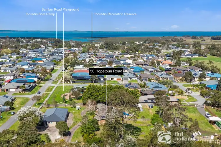 50 Hopetoun Road, Tooradin VIC 3980