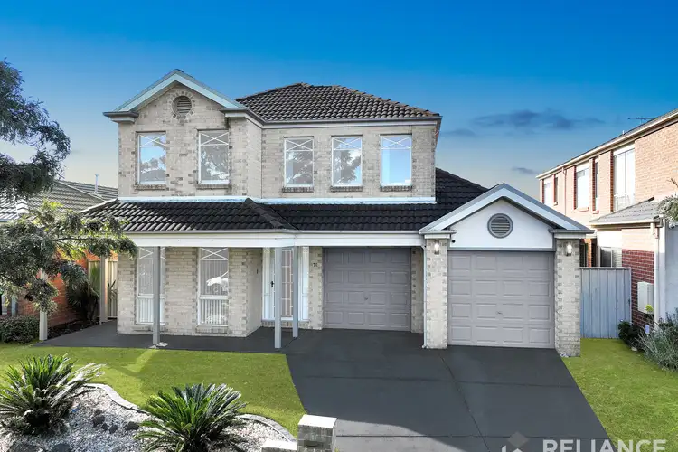 14 Braelands Close, Caroline Springs VIC 3023