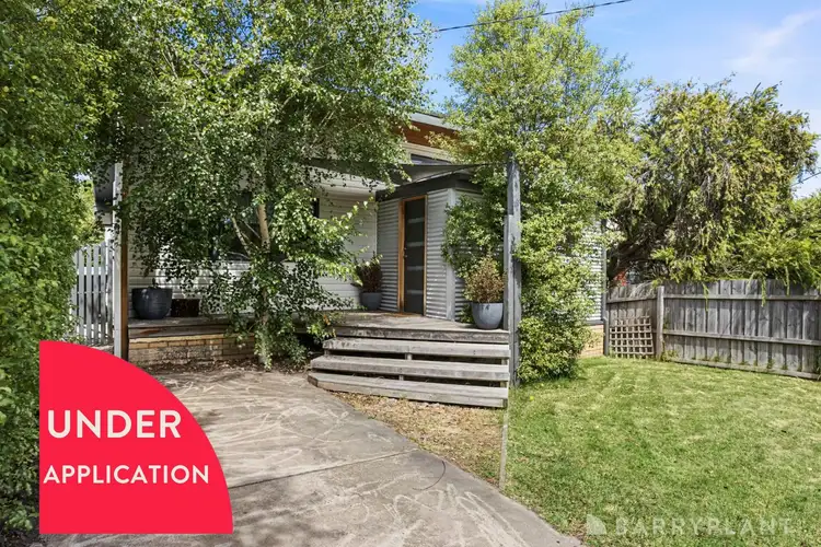 109 Sixth Avenue, Rosebud VIC 3939