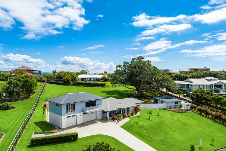 22 Sunnycrest Drive, Terranora NSW 2486